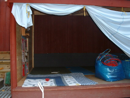 Swedish sleeping shelter